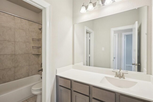 Building Photo - 29446 Westhope Dr
