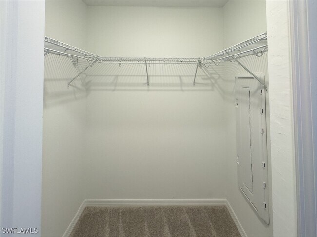 Building Photo - 5629 Double Eagle Cir