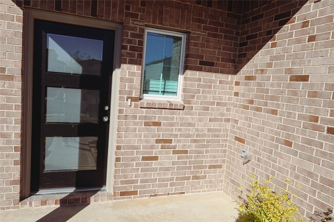 Building Photo - 8494 Sweet Cherry Ln