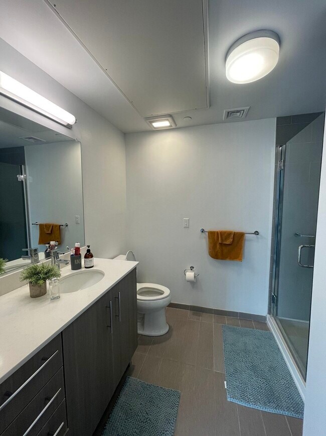 Building Photo - 180 Telford St