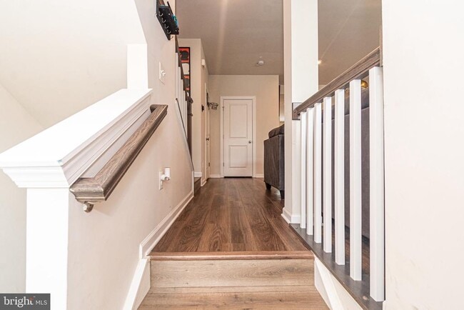 Building Photo - 9637 Block St