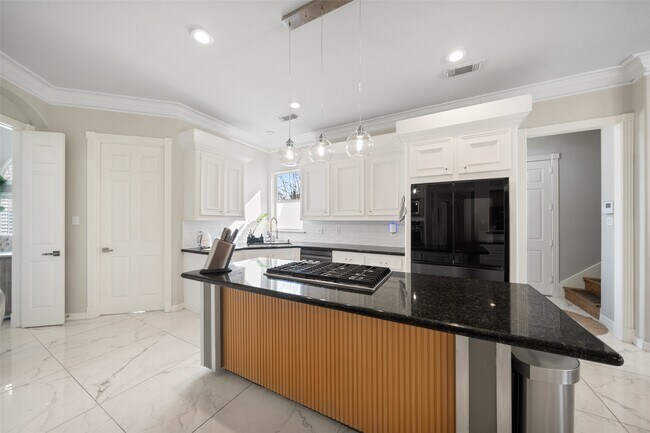 Building Photo - 25307 Piney Bend Ct