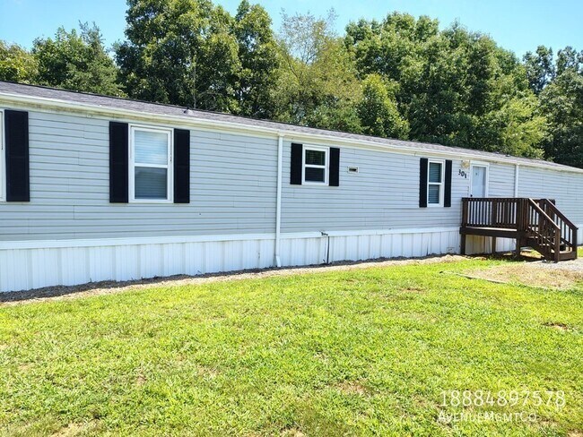 Building Photo - 301 Old Tavern Ln