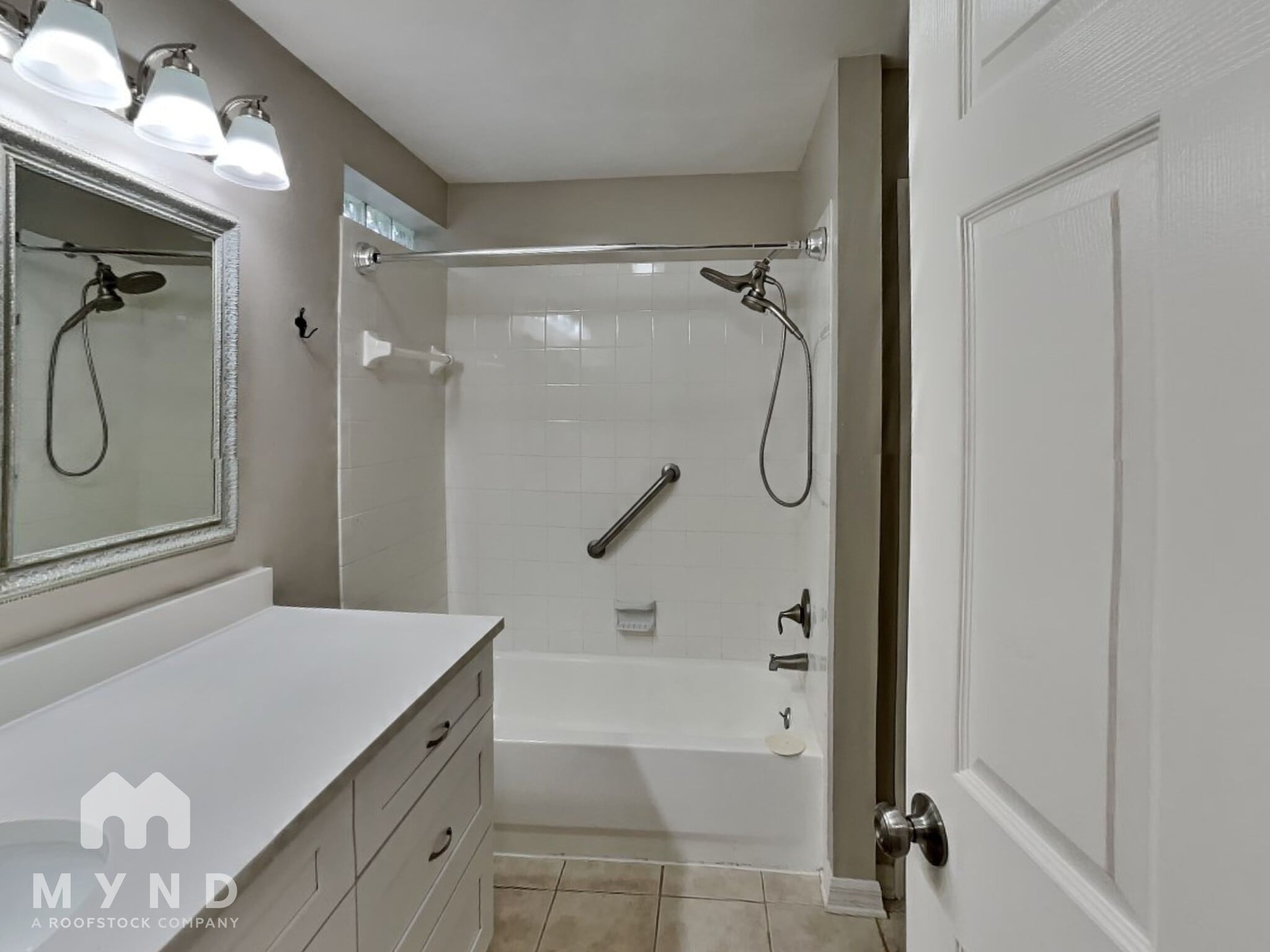 Building Photo - 6119 Sand Key Ln