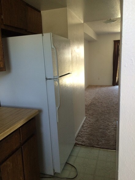 Hall to living room - 2800 La Habra St