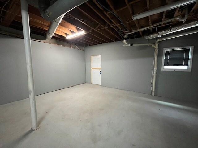 Building Photo - 1312 N 9th St