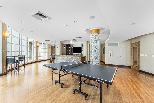 Building Photo - 244 Biscayne Blvd