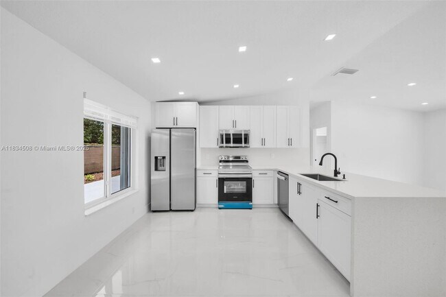 Building Photo - 20747 NW 41st Ave