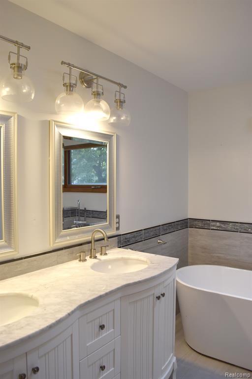 Building Photo - 1312 Kingspath Dr