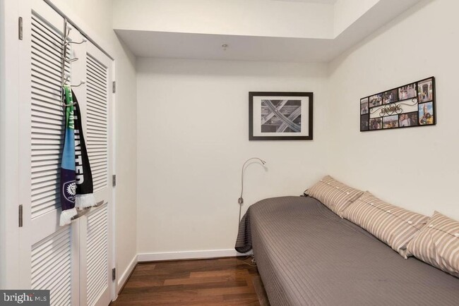 Building Photo - 1010 Massachusetts Ave NW