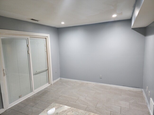 Eat in kitchen area - 3218 Dunnbury Ct