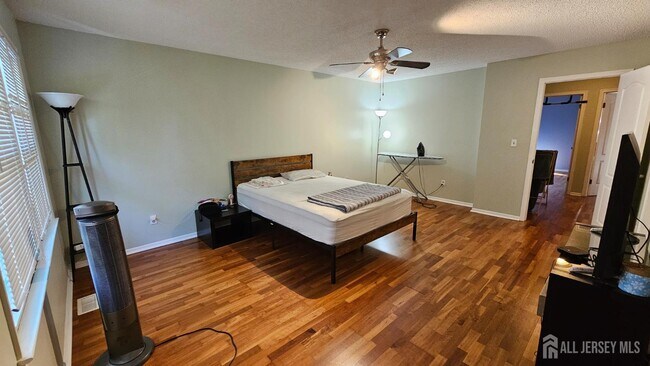 Building Photo - 9 Sandpiper Dr