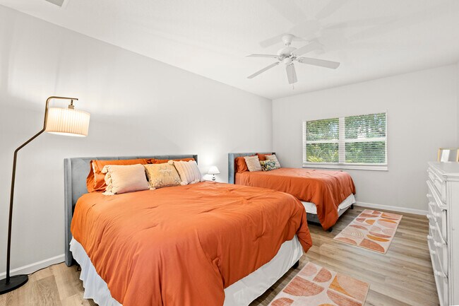Building Photo - 8927 Sandshot Ct