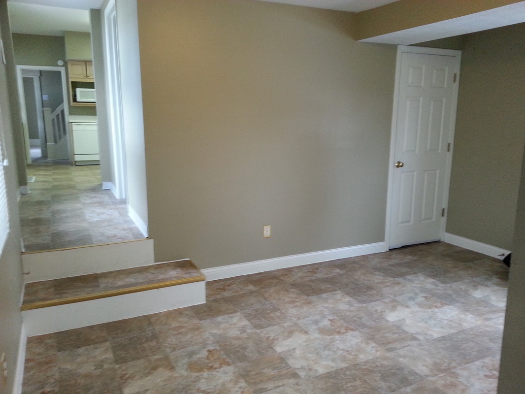 Building Photo - 1417 N Wheeling Ave