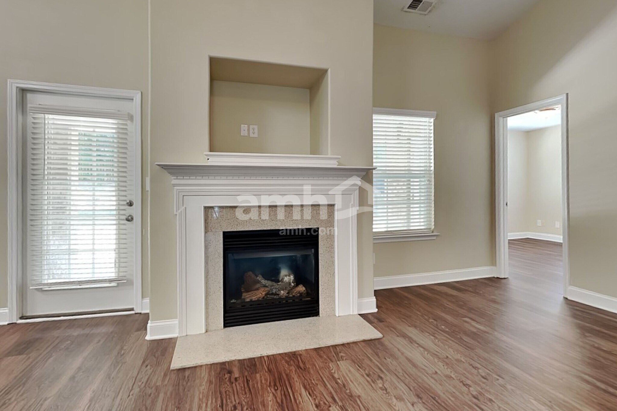 Building Photo - 7194 Caley Ln