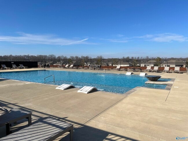 Building Photo - 111 Shylock Ln