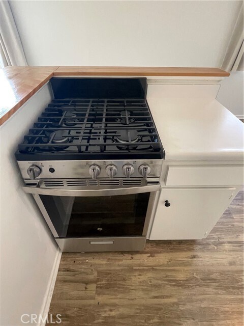 Building Photo - 616 15th St