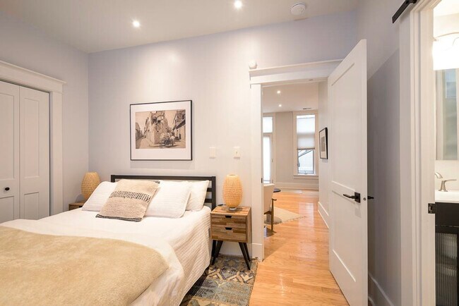 Building Photo - 1313 Vermont Ave NW