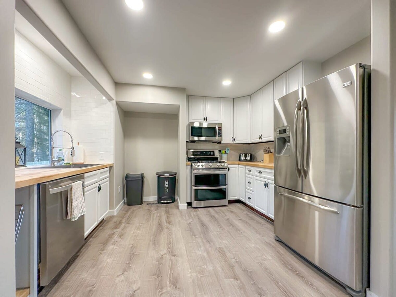 Building Photo - 204 Terrys Gap Loop Rd