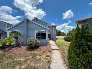 Building Photo - 709 Orchid Dr