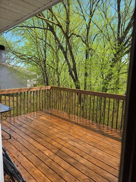 Building Photo - 800 Huntridge Dr