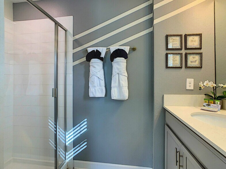 Building Photo - 260 Ocean Course Ave