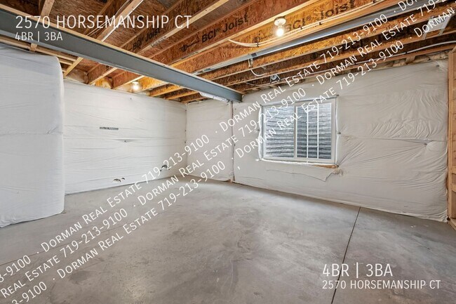 Building Photo - 2570 Horsemanship Ct