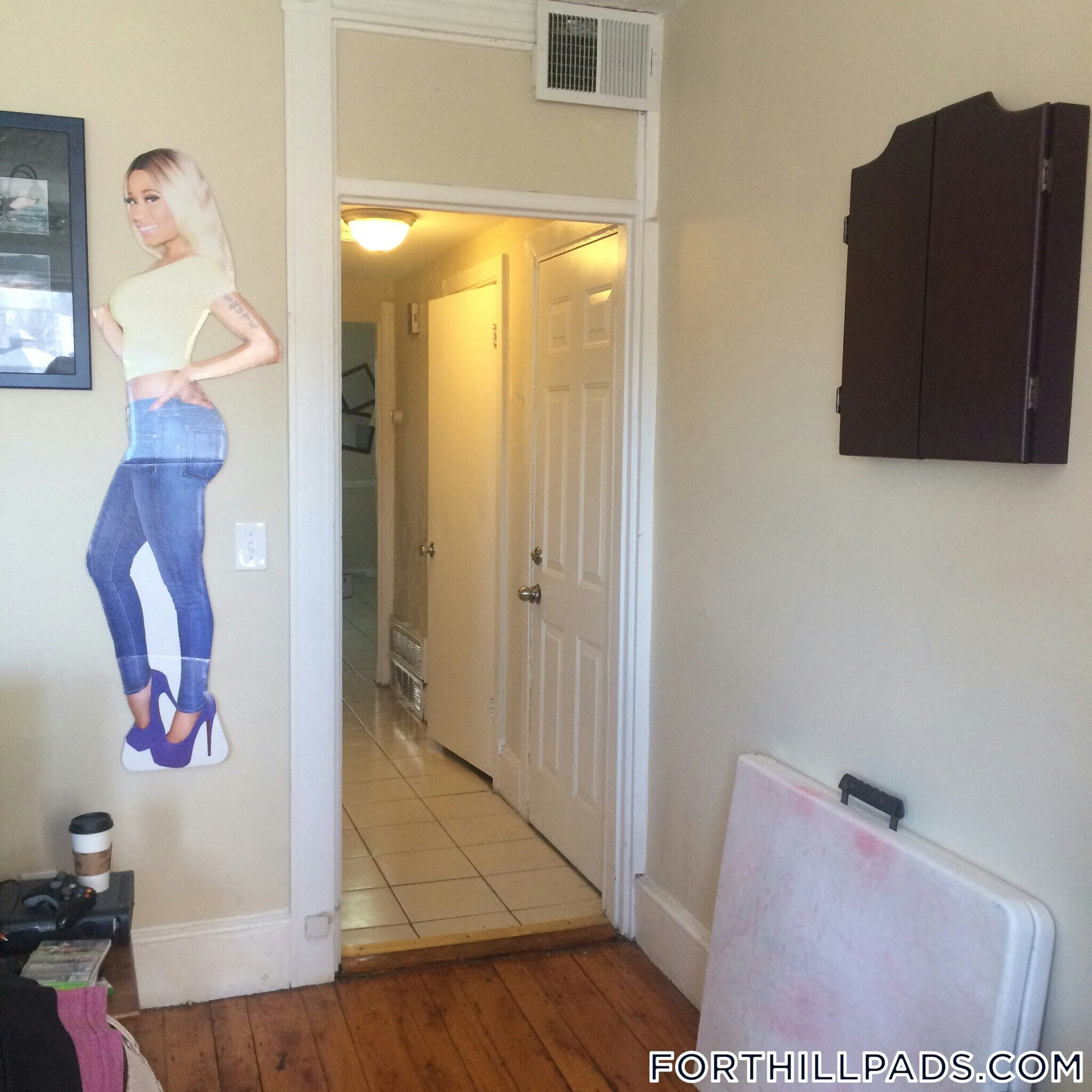 Building Photo - 160 Centre St