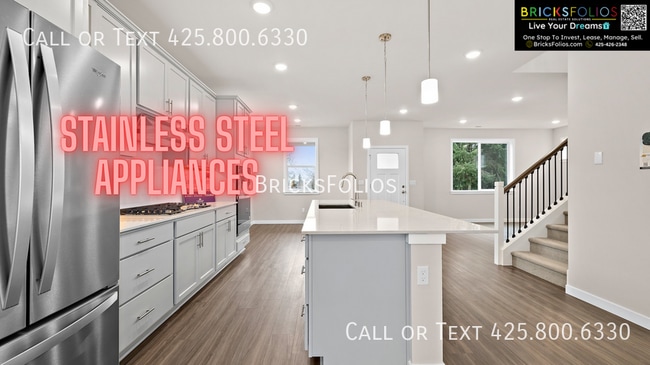 Building Photo - 5165 83rd Ave NE