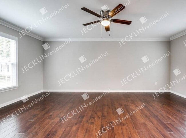 Building Photo - 2628 Hillgate Ct