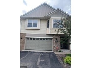 Building Photo - 3125 Legacy Ln