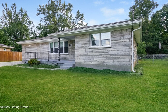 Building Photo - 1712 Star Rest Dr