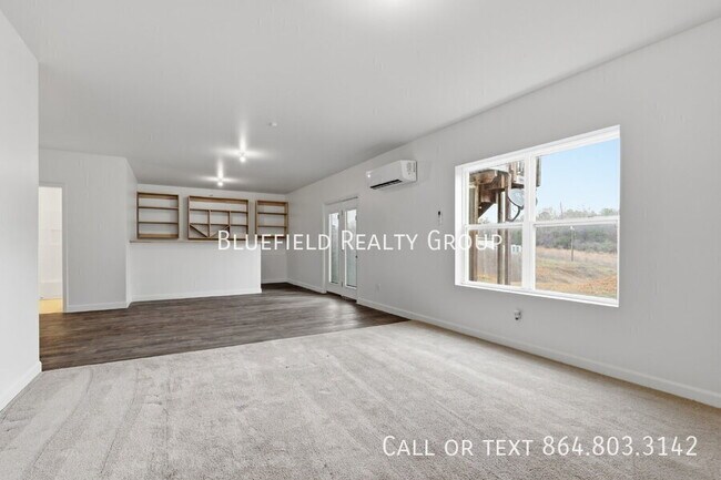 Building Photo - 227 Millen Dr