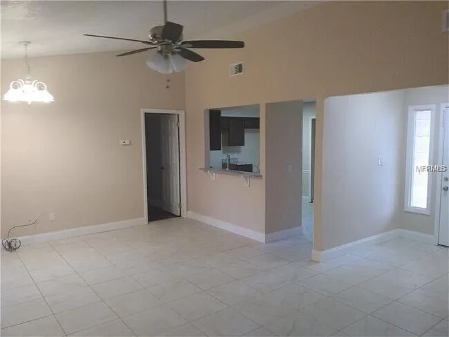 Building Photo - 1541 Birchwood Ave