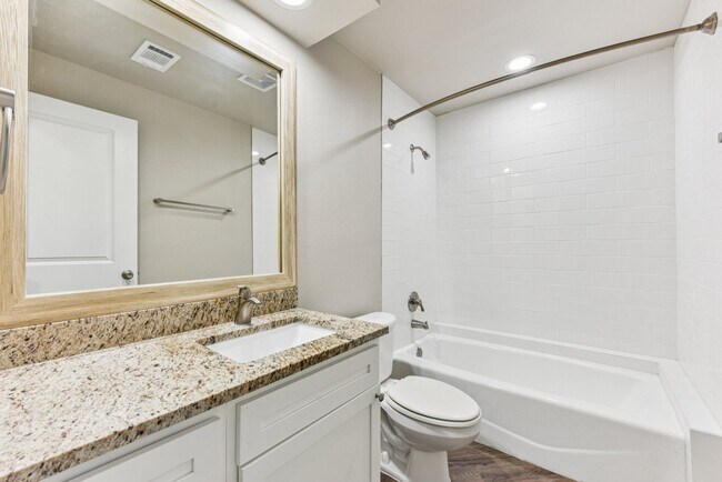 Floorplan - Waters Edge Apartment Homes