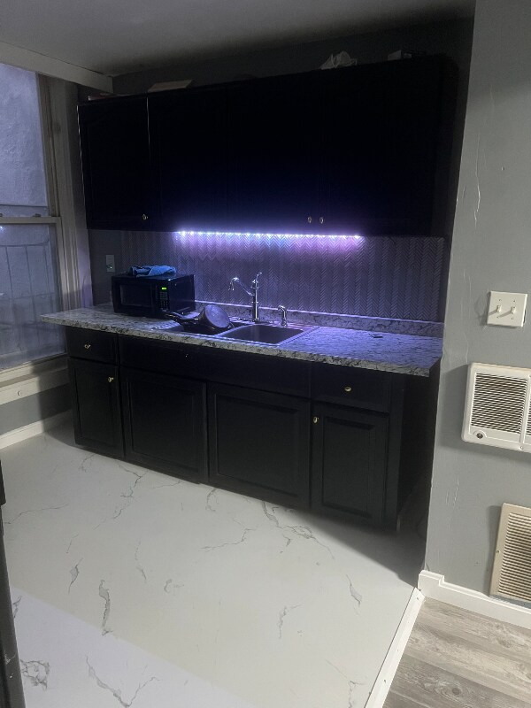 Building Photo - 2311 W Lexington St