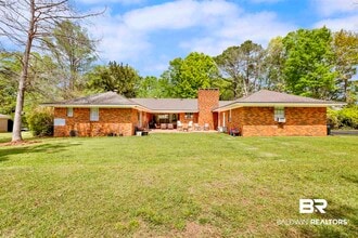 Building Photo - 8960 Morphy Ave