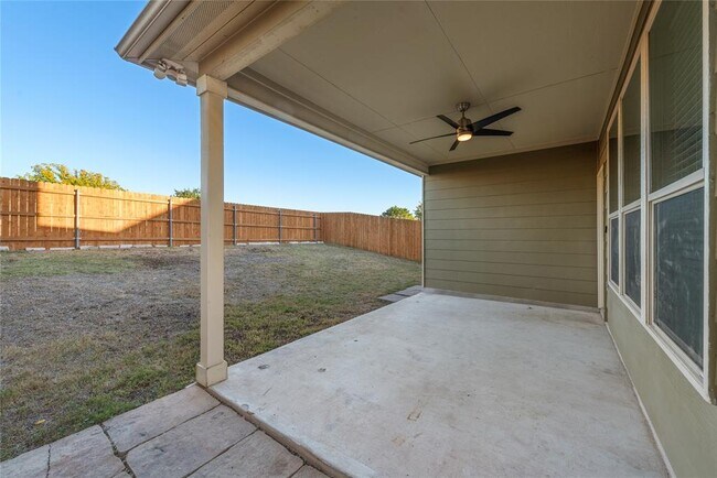 Building Photo - 9961 Aly May Dr