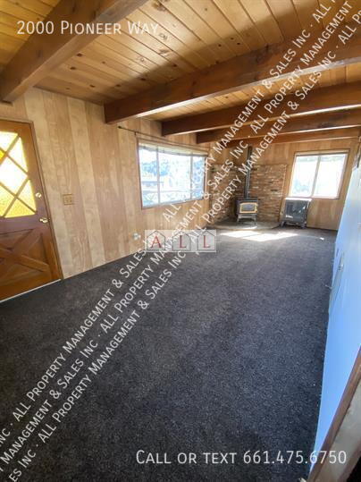 Building Photo - 2000 Pioneer Way