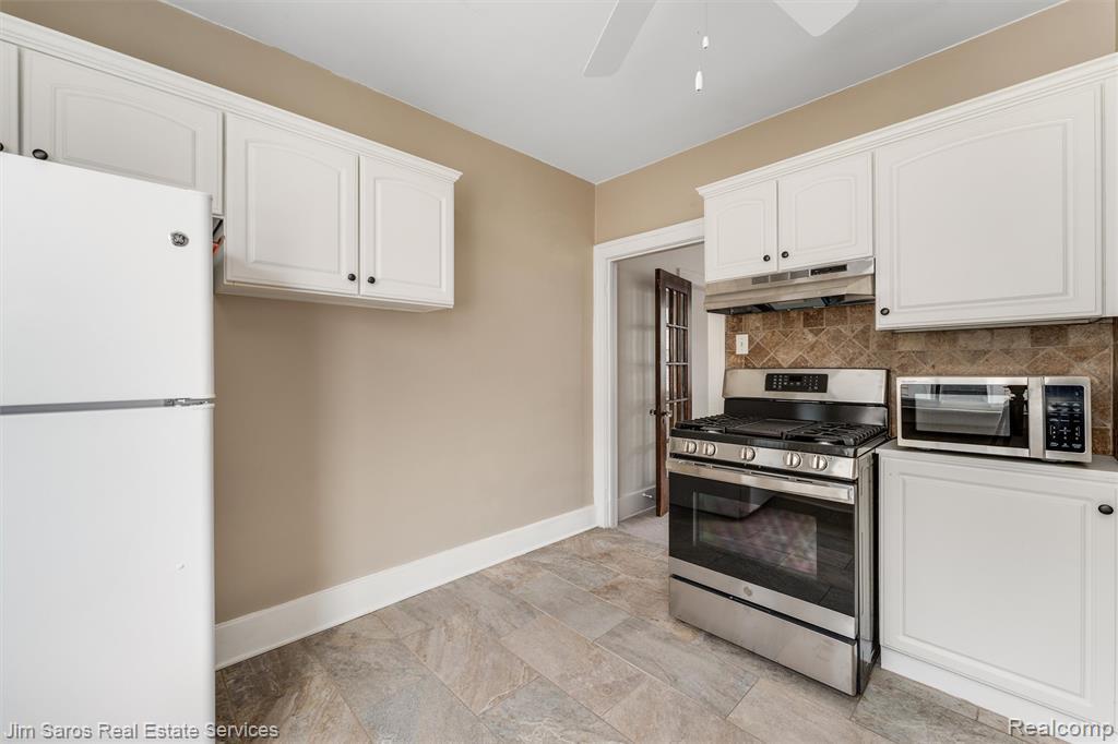 Building Photo - 1308 Beaconsfield Ave