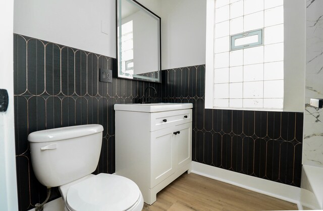 Building Photo - 6110 S St Lawrence Ave