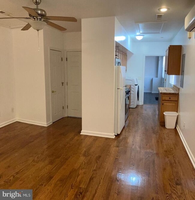 Building Photo - 1109 S 23rd St