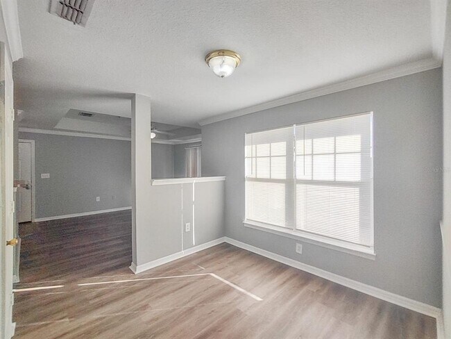 Building Photo - 3700 Castle Pines Ln