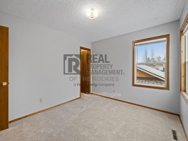 Building Photo - 773 Johnson Ave