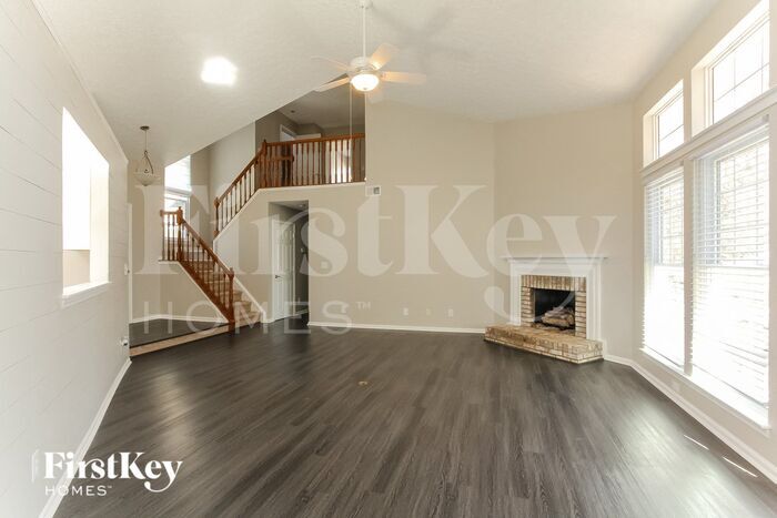 Building Photo - 150 Glynwater Dr