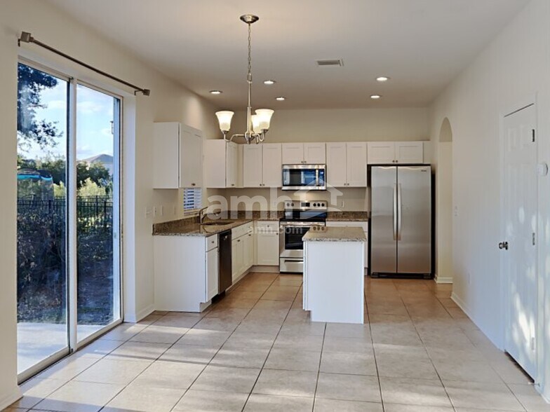 Building Photo - 5803 Sweet William Terrace