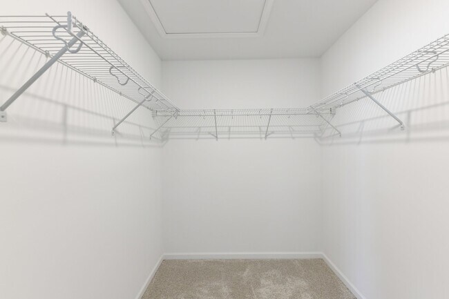 Building Photo - 8362 Kannon Dr