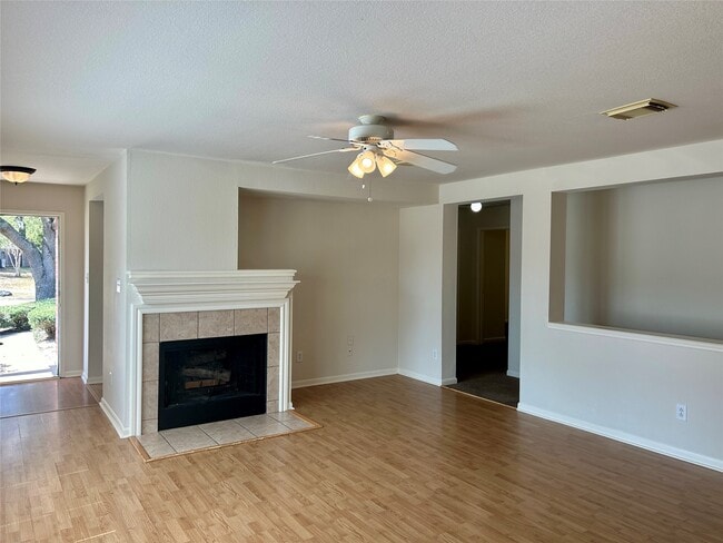 Building Photo - 6706 Wild Pecan Trail