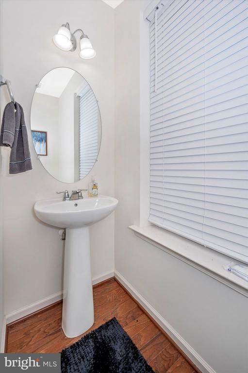 Building Photo - 7780 Dagny Wy