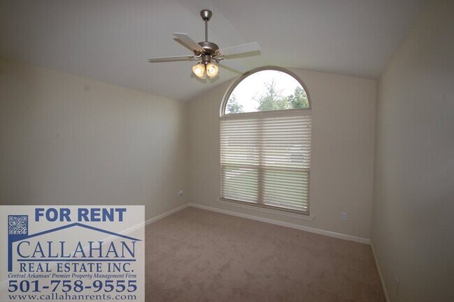 Building Photo - Stonehill 3 bedroom home in Sherwood